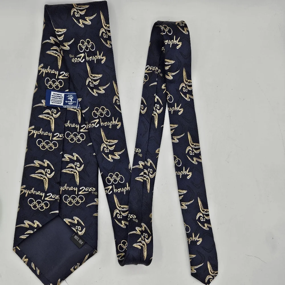 Rare official Sydney Olympic 2000 commemorative tie